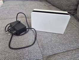 Nintendo Switch OLED Docking + orig. Netzteil. Ungebraucht! 