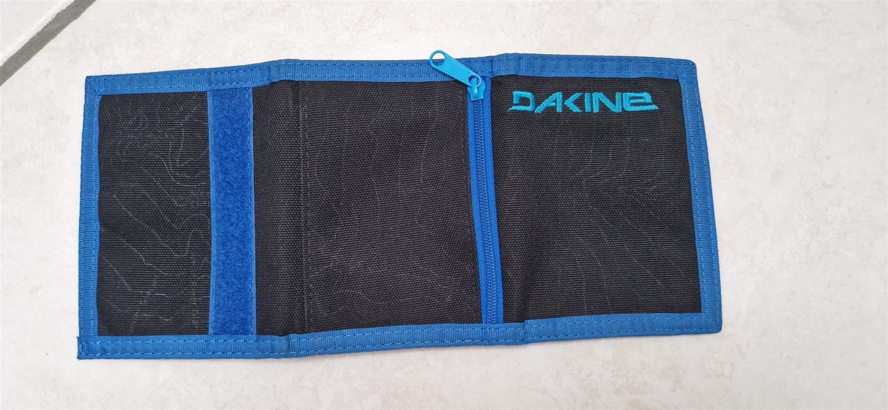 Brieftaschen: Dakine Geldbörse blau – Gebraucht aus Villaz-st-Pierre von BIstroide 2