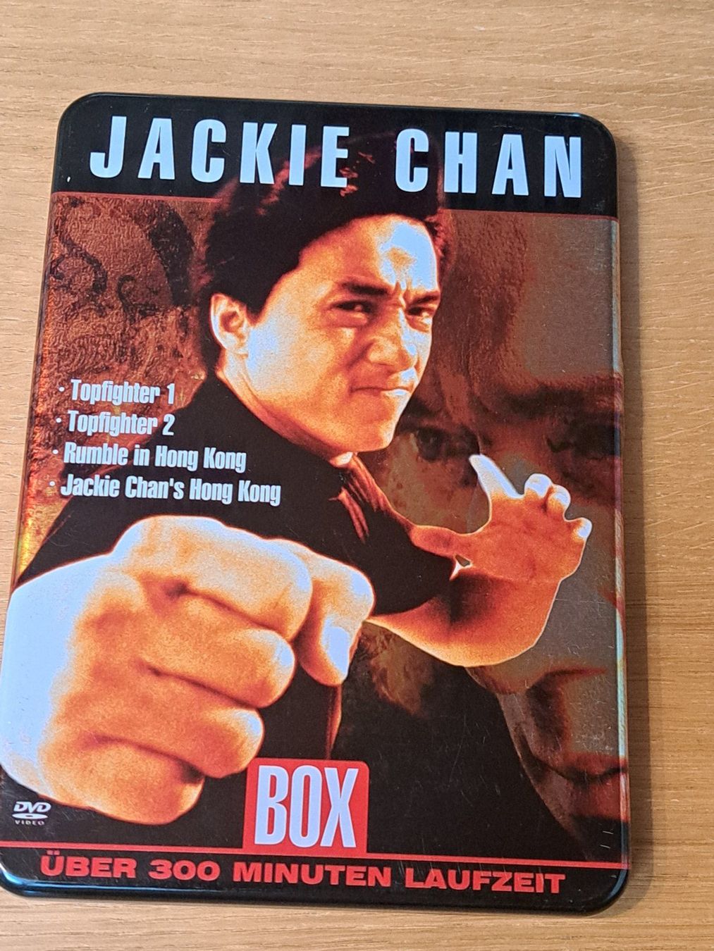 Tutti i DVDs: DVD Jackie Chan, Metall-Box mit 4 Filmen – Usato da Unterseen venduto da Kanica