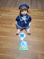 Porzellanpuppe "Anne" im Matrosenlook, Sammlerstück!