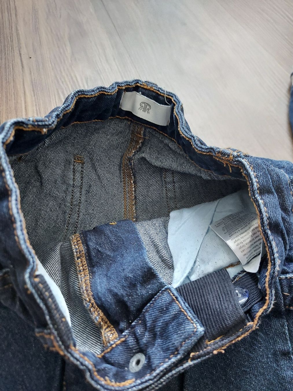 Kleiderpakete & -sets: Kurze Hosen / Shorts Grösse 128 – Gebraucht aus Altishofen von tammy05 1