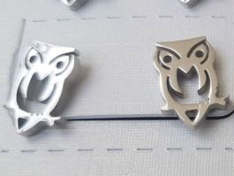 1 paar Ohrstecker Edelstahl INOX mit UHU Deko Neu