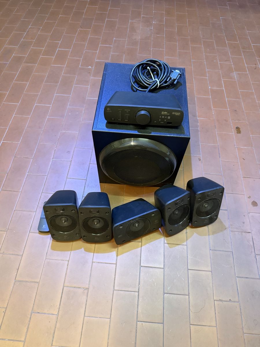 Logitech Home Cinema: Logitech Z-906 thx – Usato da Gandria venduto da PASCAL_96_96