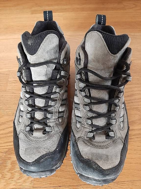 Chaussures femmes: Merrell Trekkingschuh; Grösse 37.5 – D'occasion à Bülach par Debbie017 1