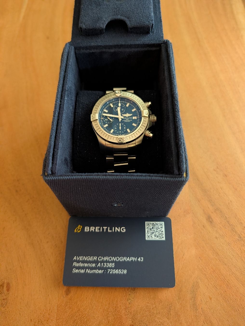 Breitling Orologi: Breitling Avenger Chronograph 43 – Nuovo (secondo la descrizione) da Rümlang venduto da Siciiliano 1