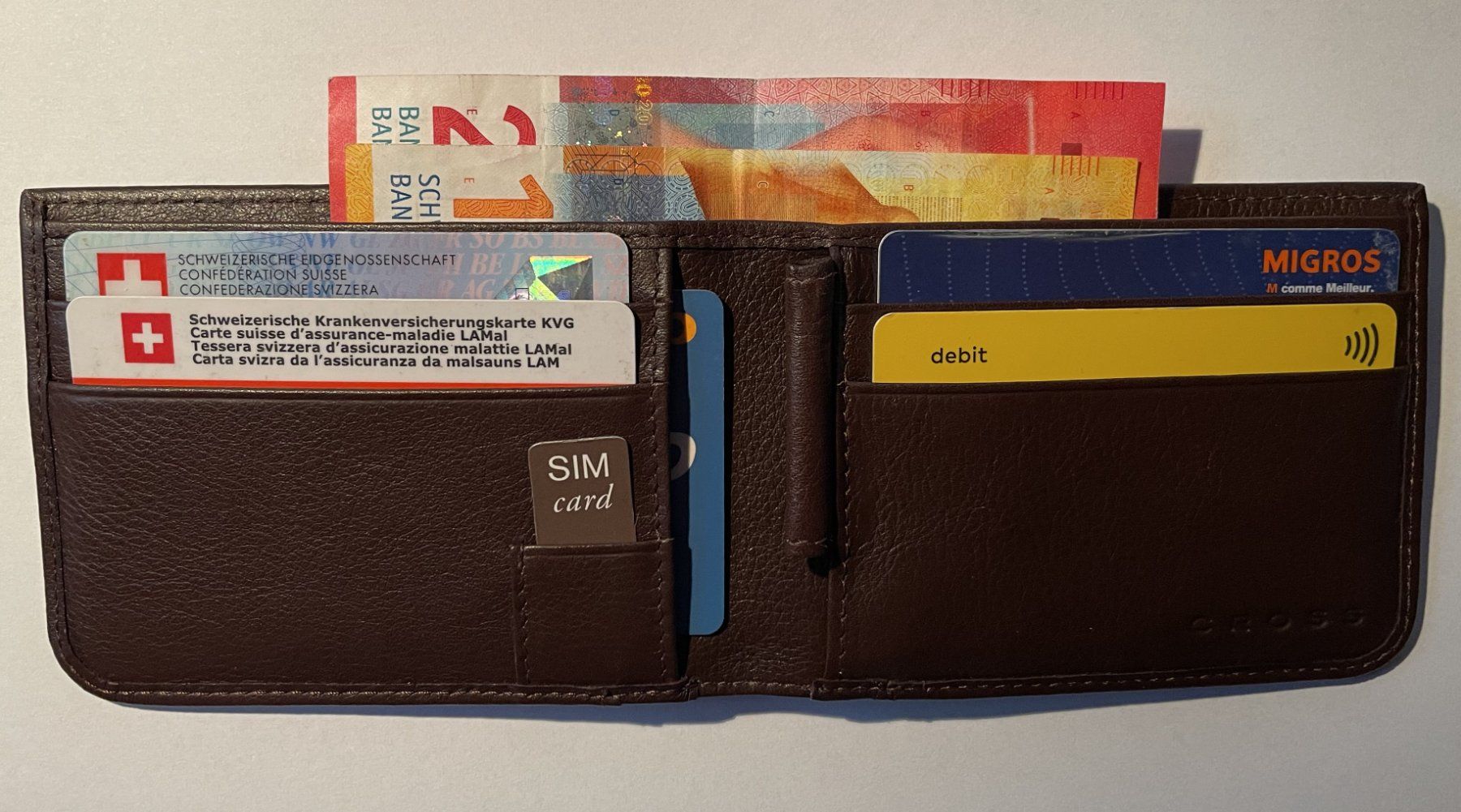 Valigie & Borse: Porte Cartes Horizontal - Autocross Leather Collection – Nuovo e nell'imballaggio originale da APPLES venduto da az02 1