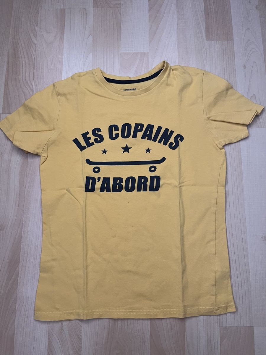 Vertbaudet Chemises, T-shirts & Polos: 2x T-Shirts Motiv Print  – D'occasion à Emmenbrücke par vic_nx9v 4