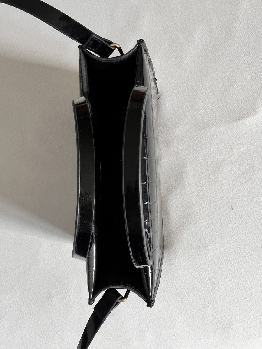 H&M Borse da donna: Schwarze Lack Handtasche – Nuovo (secondo la descrizione) da Unterstammheim venduto da elw_wg5y 1