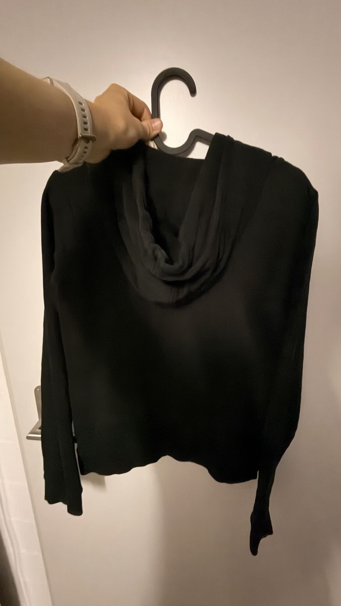 Zalando Giacche: Zalando Essentials Hoodie Gr. 38 – Usato da Fehraltorf venduto da ali_8wp6 1