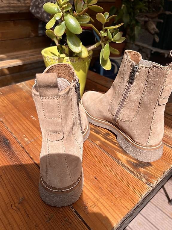 Scarpe da donna: Camel Boots 39 – Usato da Ettiswil venduto da Devitas 1