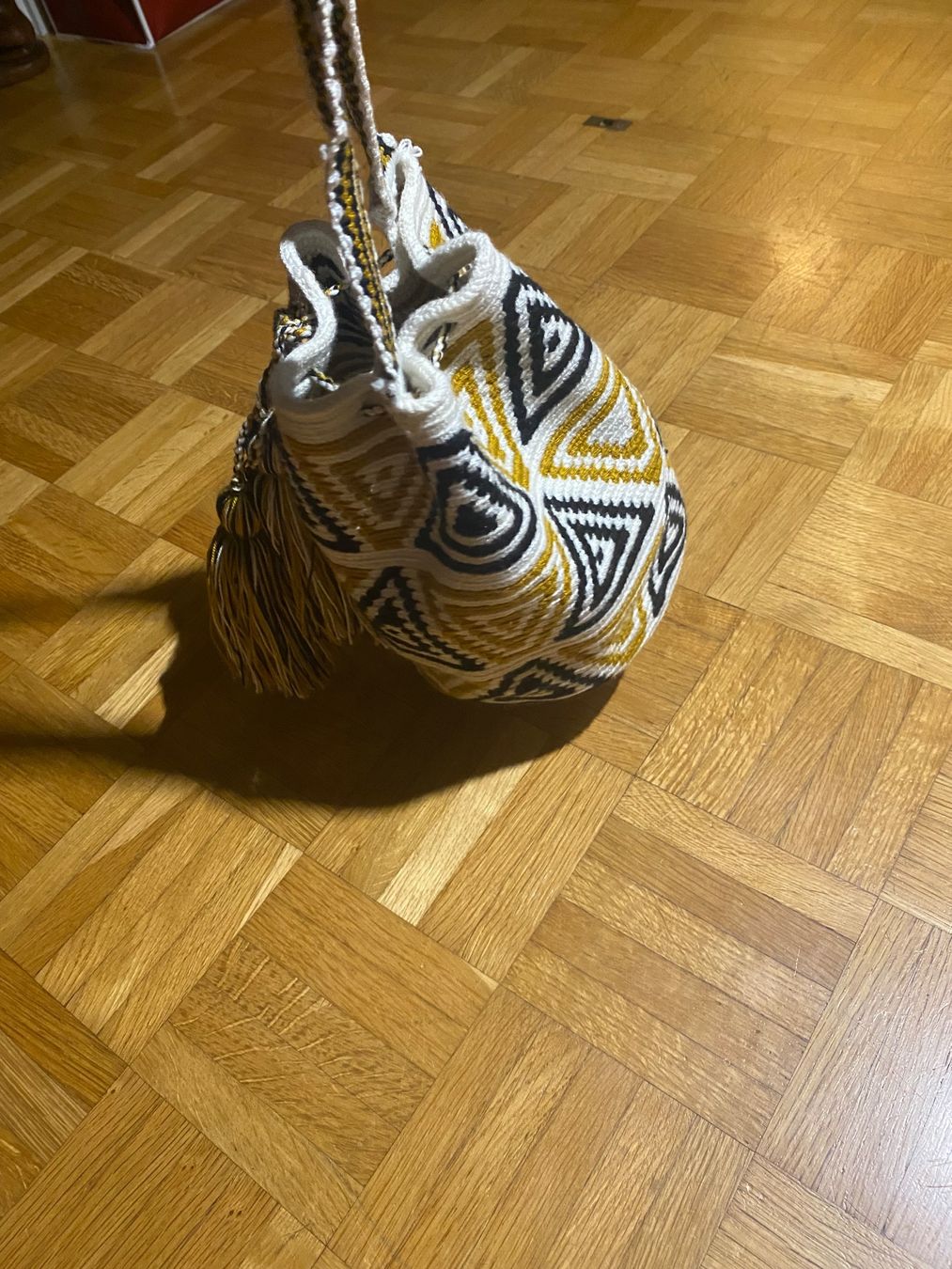 Borse da donna: Schultertasche Aztek design neu – Nuovo e nell'imballaggio originale da Zug venduto da estarthyme 5