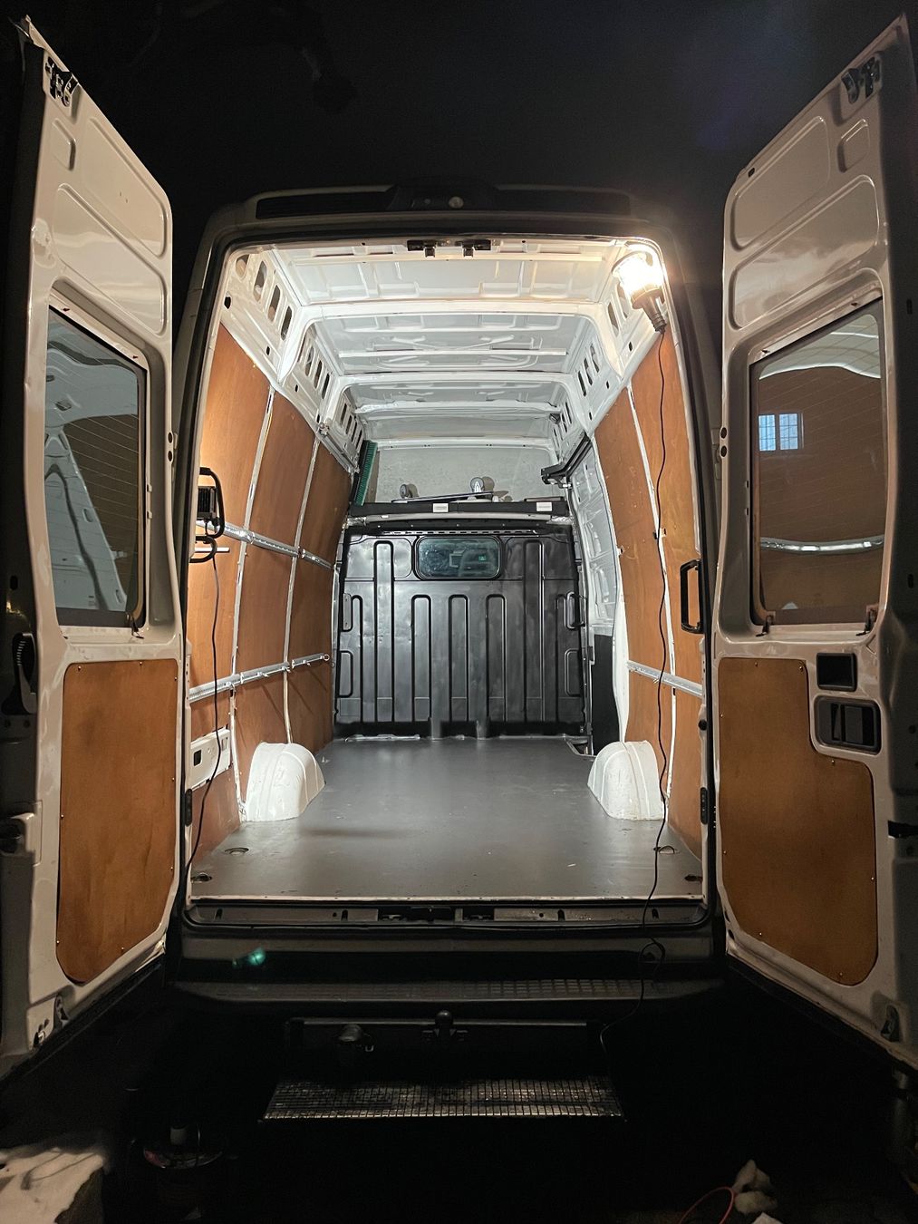 Iveco Veicoli commerciali: Lieferwagen mieten – Usato da Niederglatt ZH venduto da Amaros25 7