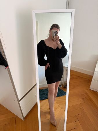 Bubble.gun Black Off-Shoulder Dress – Size S
