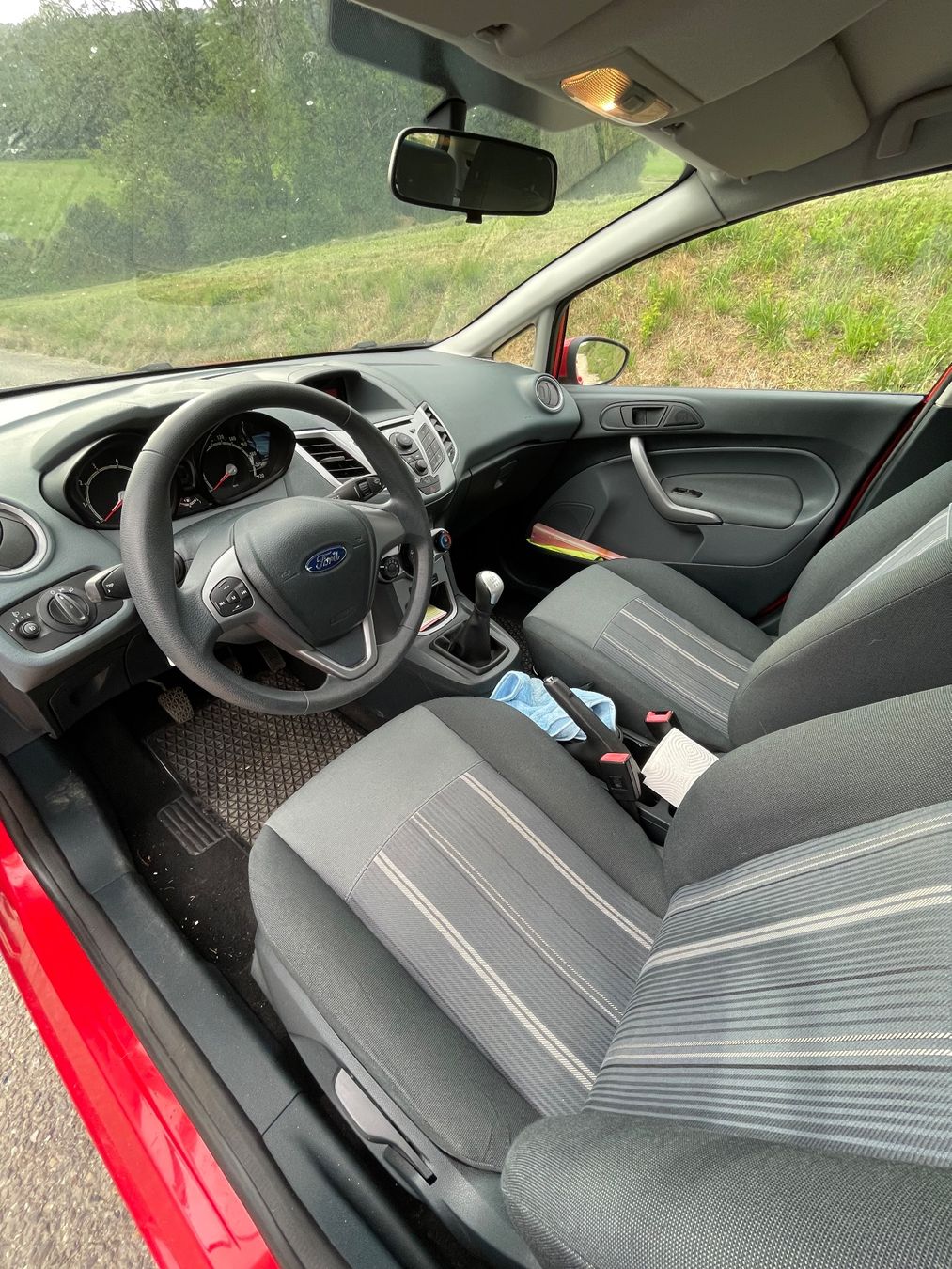 Ford Autos: Ford Fiesta 1.4i – D'occasion à Corgémont par tsc_ck5z 6