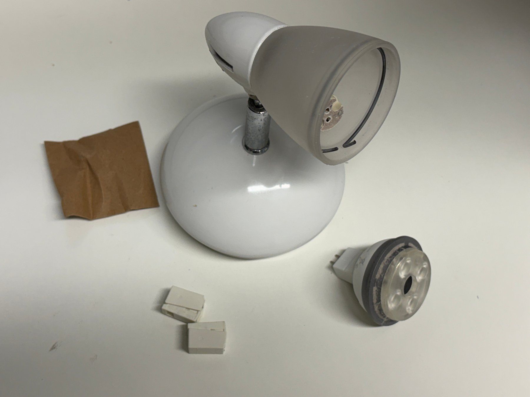 Lampade: Lampe GU5.3 LED – Usato da Eggenwil venduto da gobi5000 1