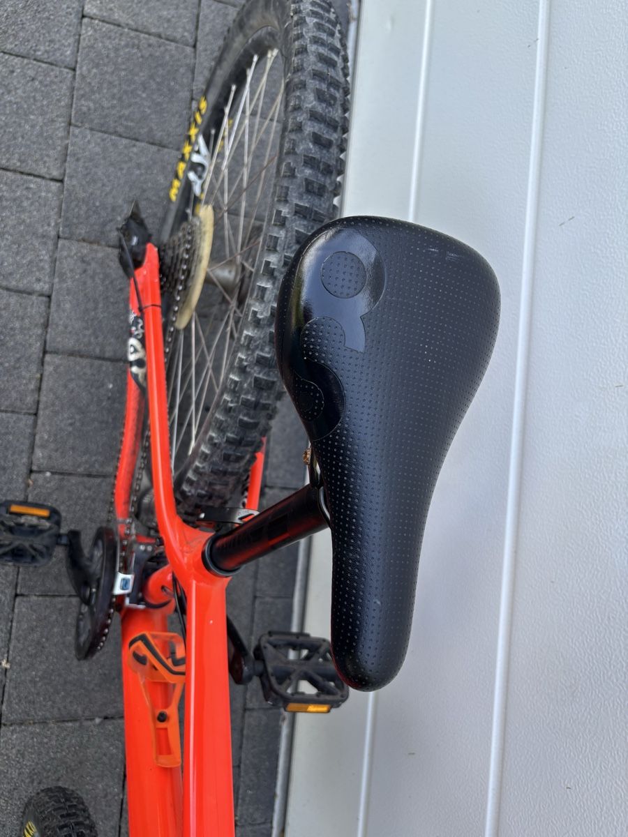 Specialized Vélos: Specialized Kinderbike – D'occasion à Würenlos par Ashley24 6