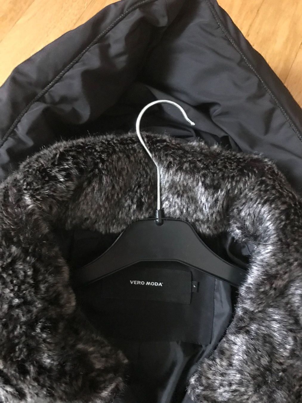 Vestes: DAUNEN  JACKE GRÖSSE L – D'occasion à Zürich par schneeflocke303 5