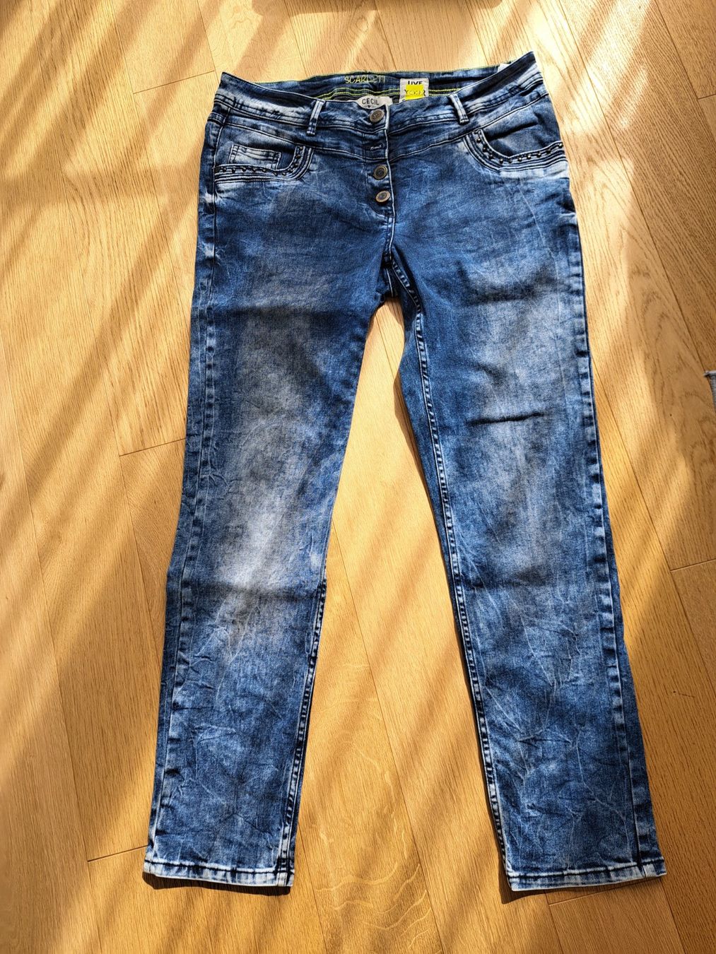 Cecil Jeans: Jeans Cecil Scarlett Grösse 31 – Usato da Perlen venduto da Sarah1985