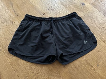 Reebok Laufshorts, schwarz, Grösse L, ideal für Sommer!
