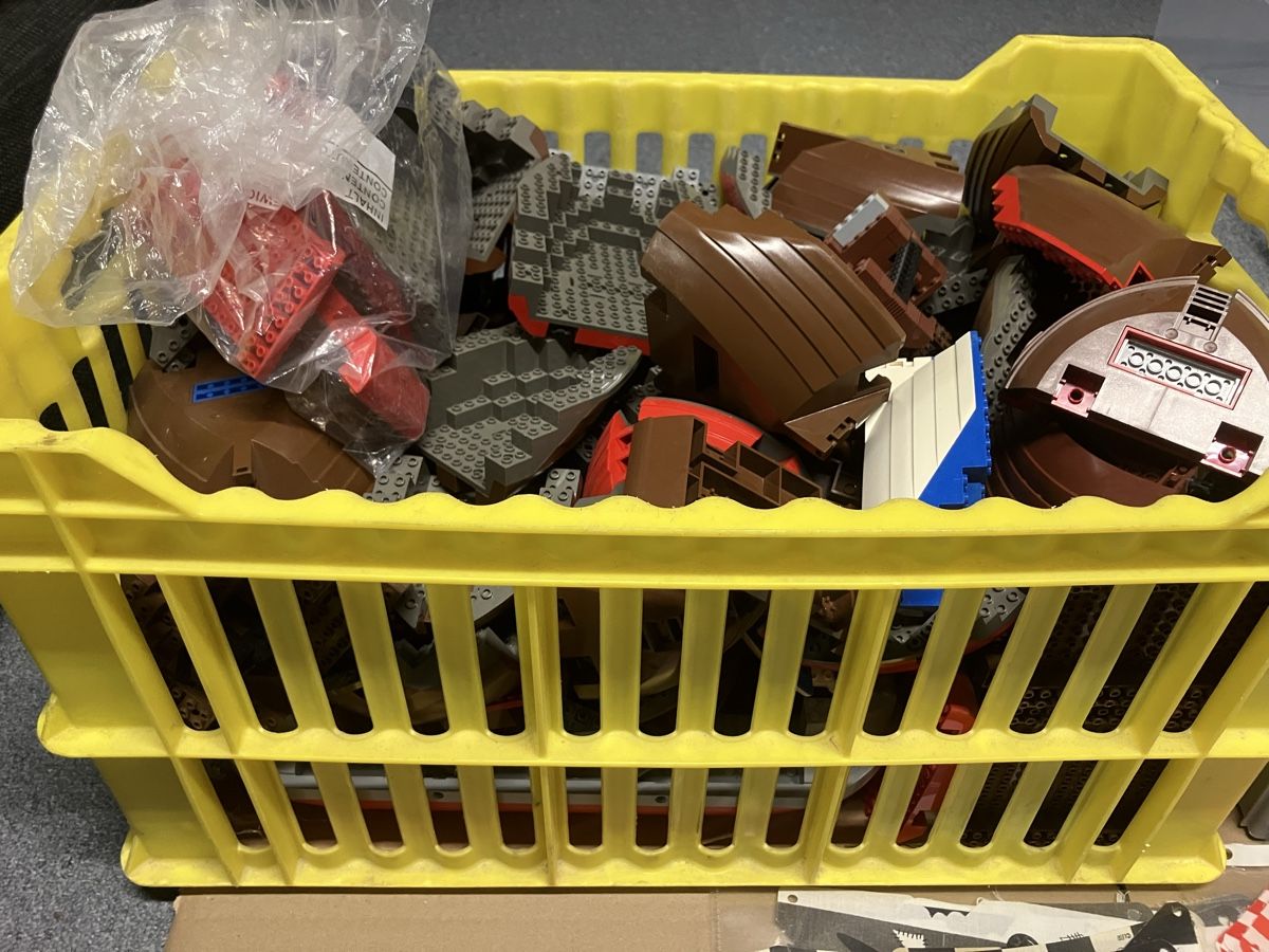 Lego Kit di costruzioni: Lego Piraten Boote usw – Usato da Luzern venduto da windundsichtschutz 2