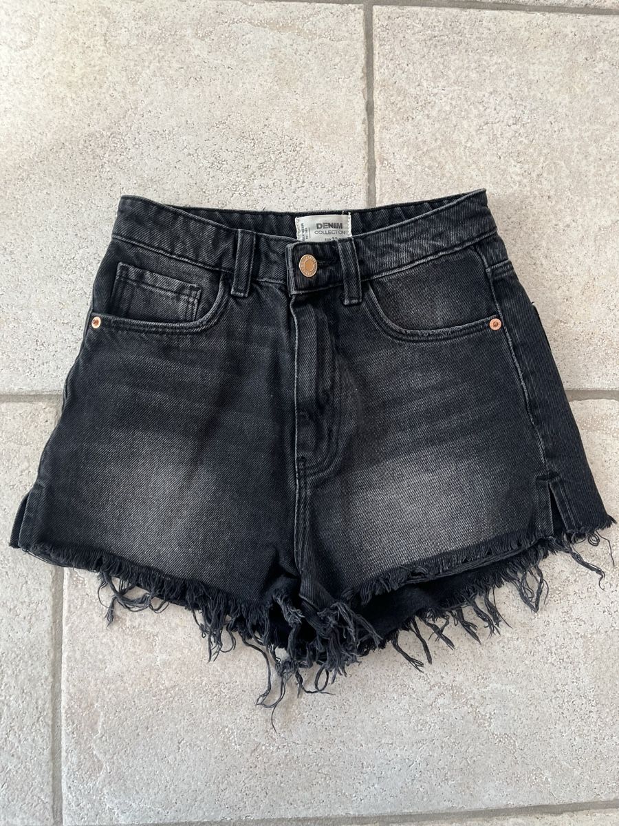 Tally Weijl Hosen: Shorts Tally Weijl – Gebraucht aus Ennetbaden von Ansano