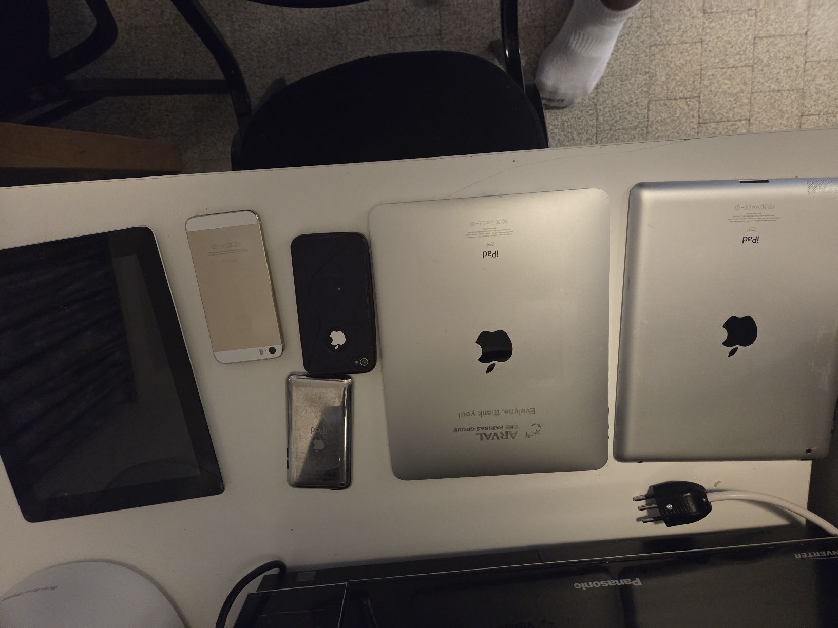 Apple Telefoni cellulari / Smartphones: Konvolut Apple iPhones und iPads – Usato da Flawil venduto da Hamdia12 1