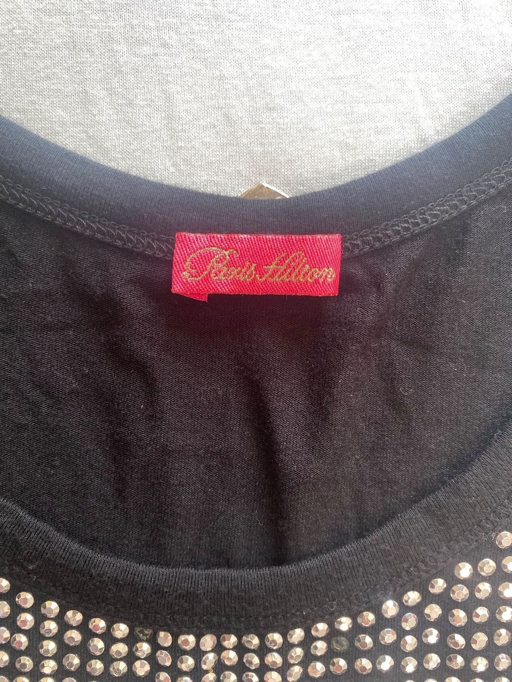 Top: Paris Hilton beaded long top – Usato da Zürich venduto da Yuece 1