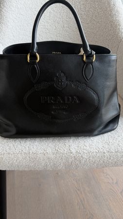 Prada Tasche