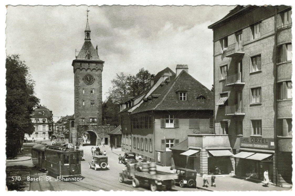 Cartoline postali: AK Basel, St. Johanntor mit Tram und Oldtimer – Usato da Zürich venduto da Tolima194