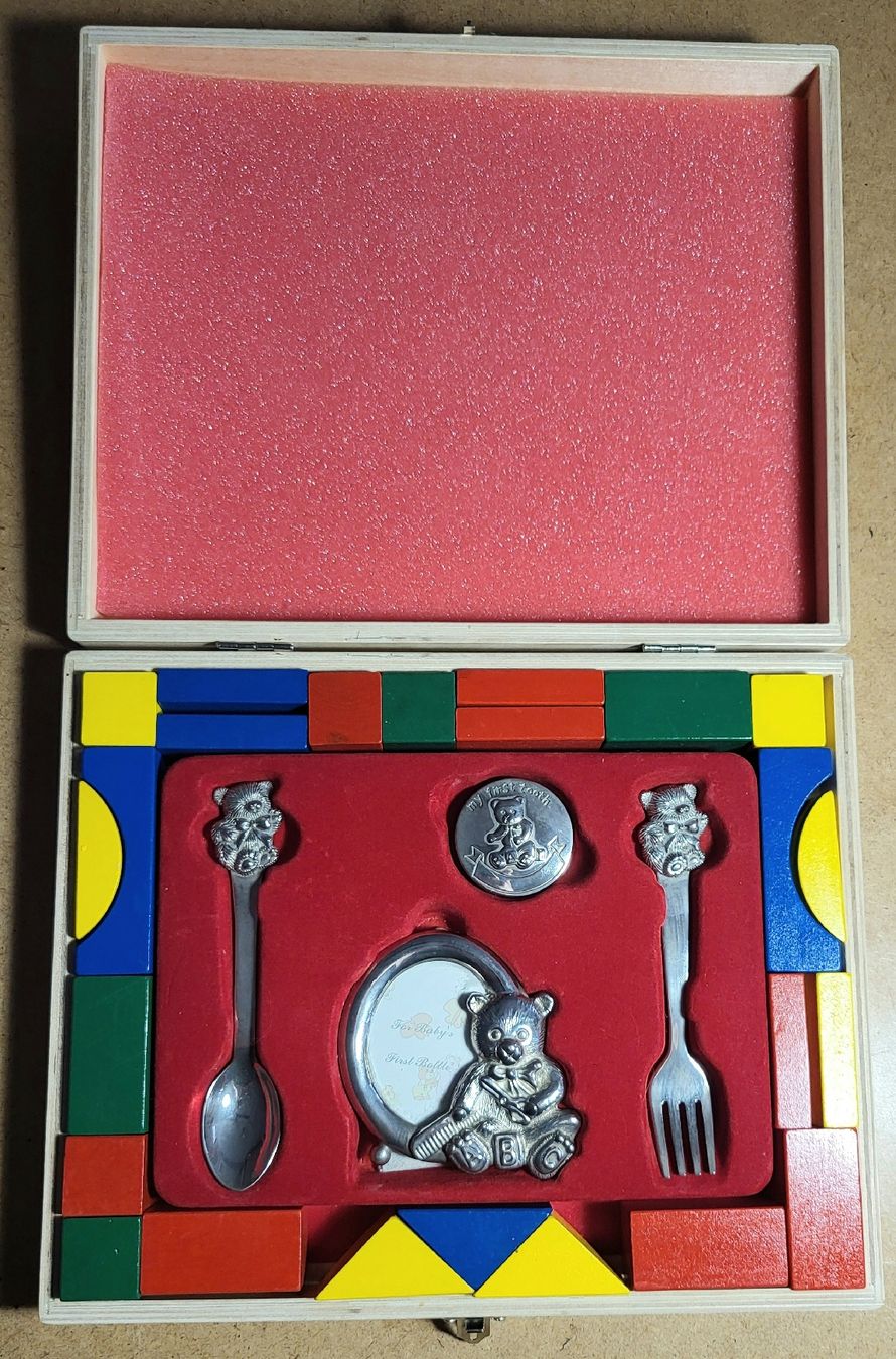 Giochi: Coffret cadeau bébé "Ma première dent" – Usato da Montet (Glâne) venduto da Koada2 5
