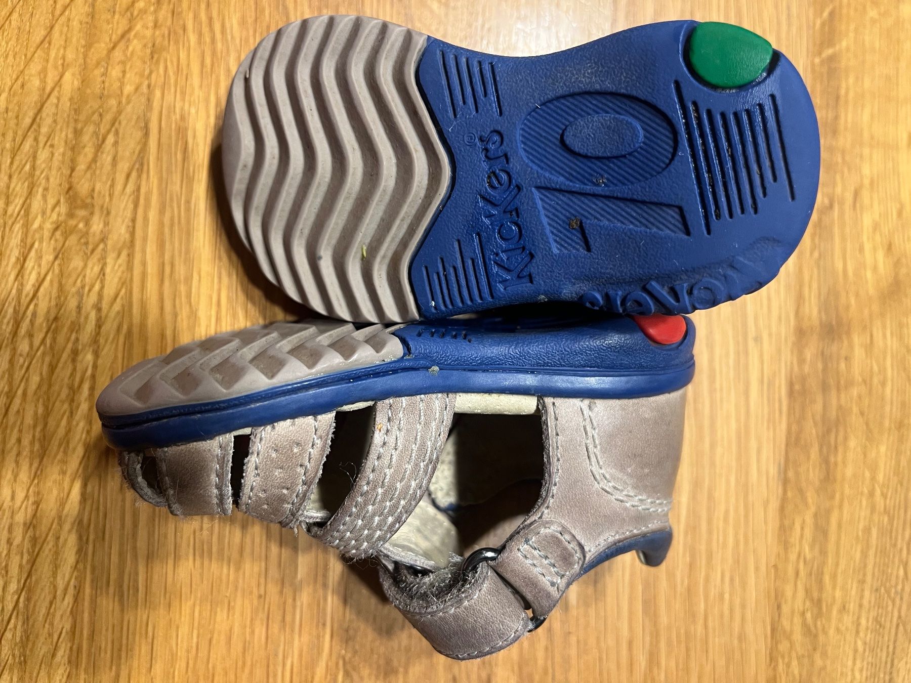 Scarpe per ragazzi: Sandales Kickers bébé pointure 19 – Usato da Estavayer-le-Lac venduto da stelina13 2