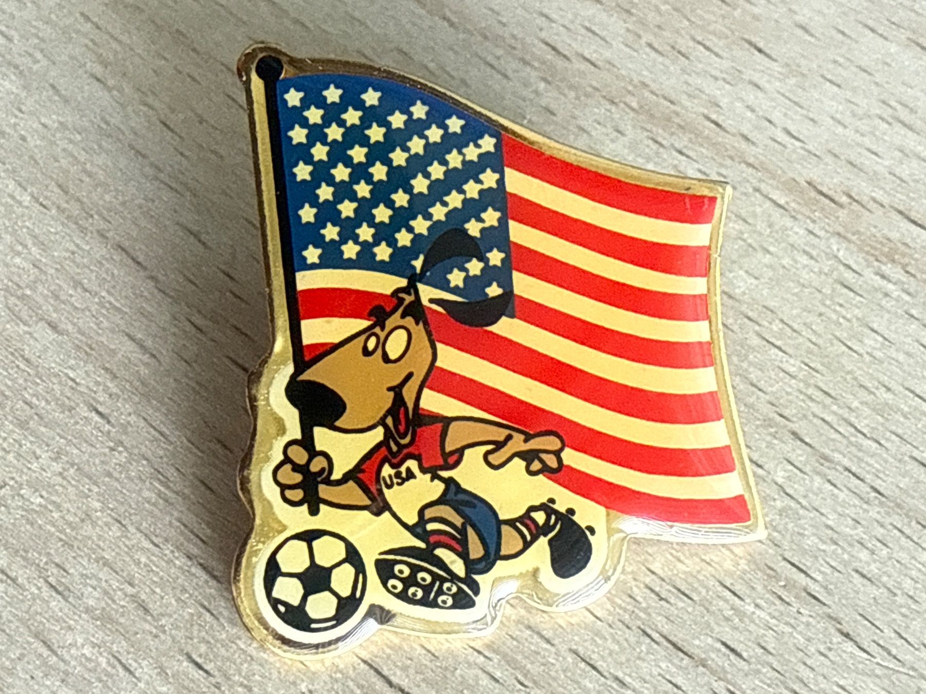 Plaketten & Abzeichen: Pin WM USA94 – Gebraucht aus Glattbrugg von Schweigmatt