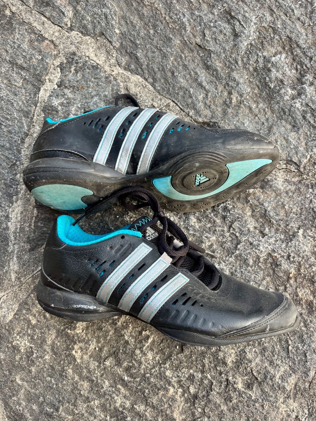 Adidas Scarpe da donna: Adidas Trainingsschuhe Gr. 36 2/3 – Usato da Bern venduto da Anis89 1
