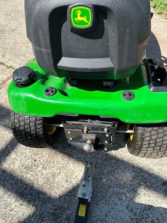 John Deere X304 Rasentraktor inkl. Anhänger Kaufen auf Ricardo