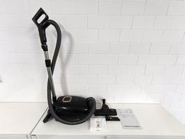 Miele Guard L1 Cat & Dog Staubsauger - Garantie bis 2027
