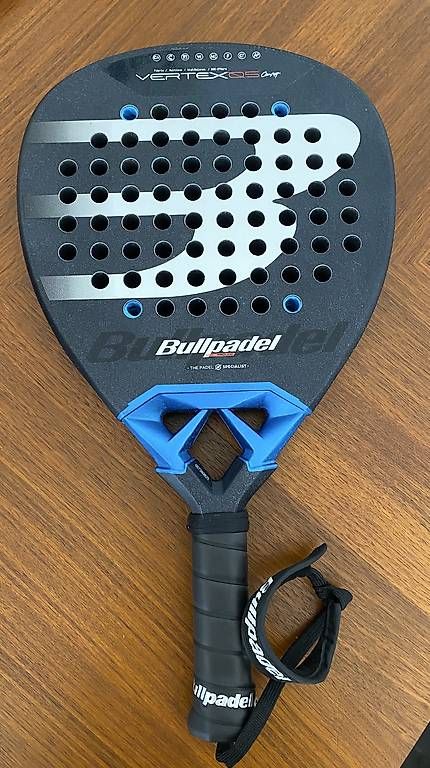 Schläger: Bullpadel Vertex Q5 Padelschläger – Gebraucht aus Hünibach von Flinkeswiesel