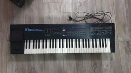 D-20 Roland Synthesizer