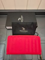 NEUES Mollerus '"Clariden" cherry red Gold Applikationen