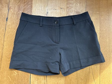 Damen Shorts Yendi Paris schwarz Grösse 36 gebraucht