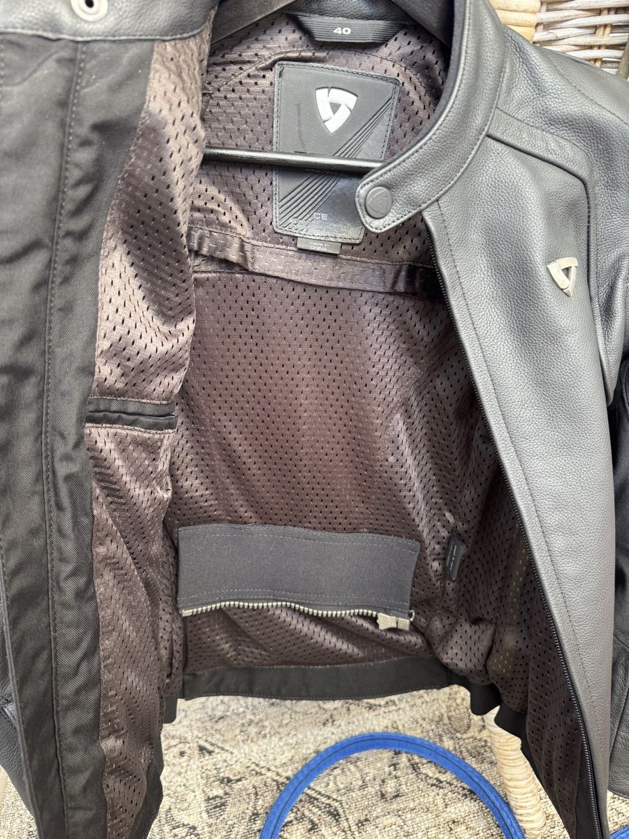 Giacche: Revit  Motorrad Lederjacke Damen 40 / S – Usato da Galgenen venduto da rpoto 2