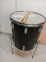 Standtom schwarz mit zwei Sticks gebraucht guter Zustand