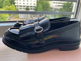 Lederschuhe
