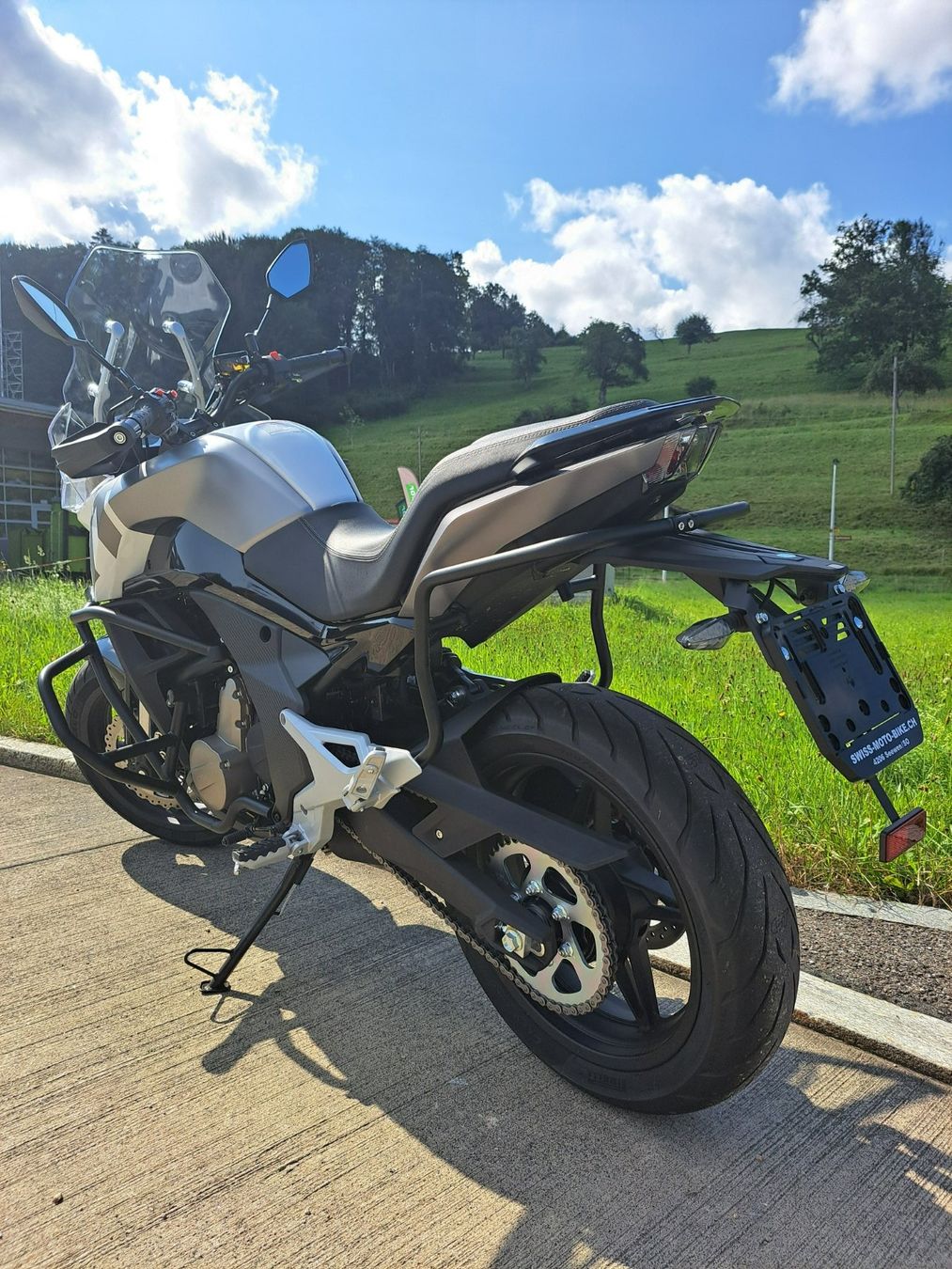 Cf Moto Strada: CF MOTO 650 MT – Nuovo (secondo la descrizione) da Seewen SO venduto da motoXpertag 5