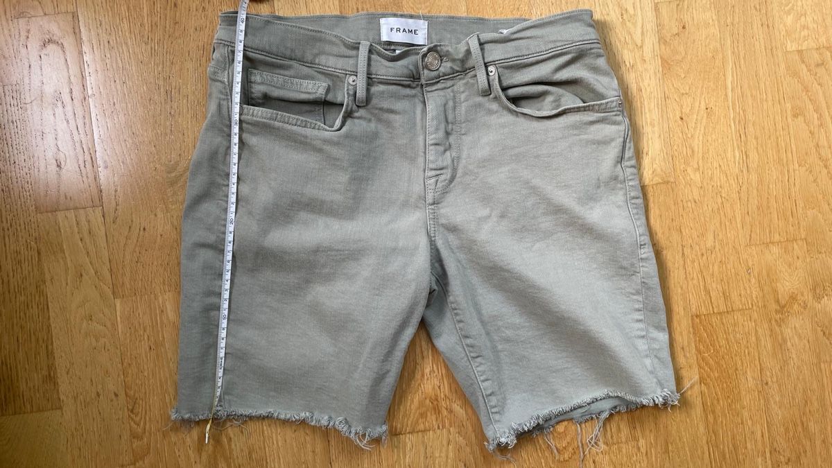 Jeans: Frame Jeans Shorts Gr 30 – Gebraucht aus Zürich von kuengka 1