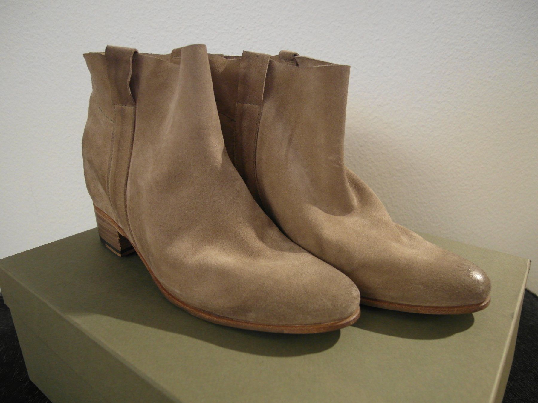 Scarpe da donna: Silvano Sassetti Wildleder Boots 40 – Nuovo e nell'imballaggio originale da Luzern venduto da schuhparadies159 1