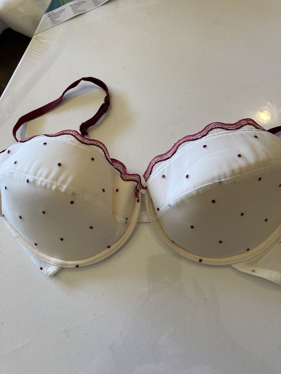 Altra biancheria intima: SG neuf taille 85B – Nuovo e nell'imballaggio originale da Orbe venduto da Jade333