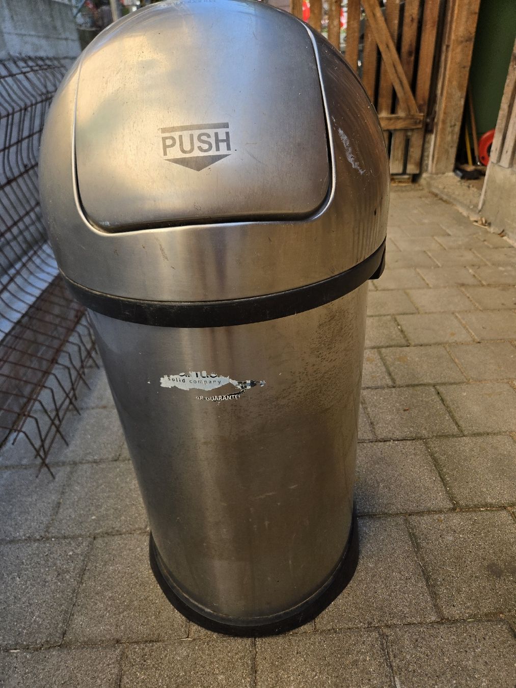Brabantia Cestini per rifiuti: Brabantia Mülleimer  – Usato da Grünenmatt venduto da Brauni2 6