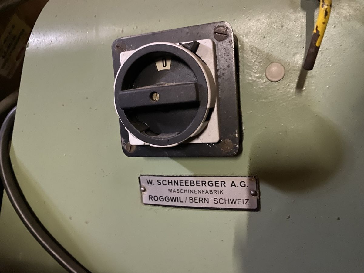 Smerigliatrici & Lucidatrici: Schleifmaschine Schneeberger – Usato da Eggersriet venduto da ps8_wqw7 1