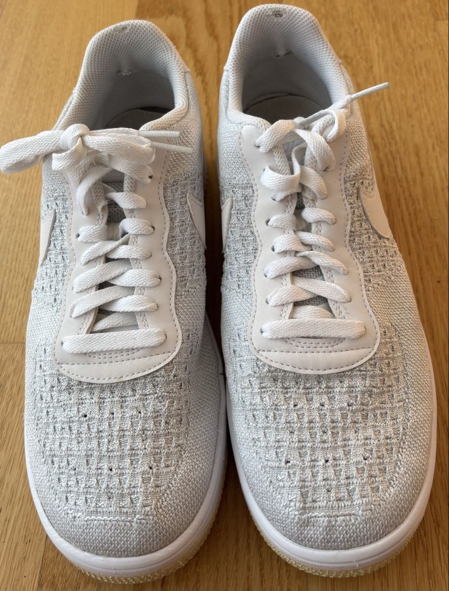 Nike Herrenschuhe: Nike Air Force Flyknit - 44.5 – Gebraucht aus Zürich von Gotta-Sell-It-All 3
