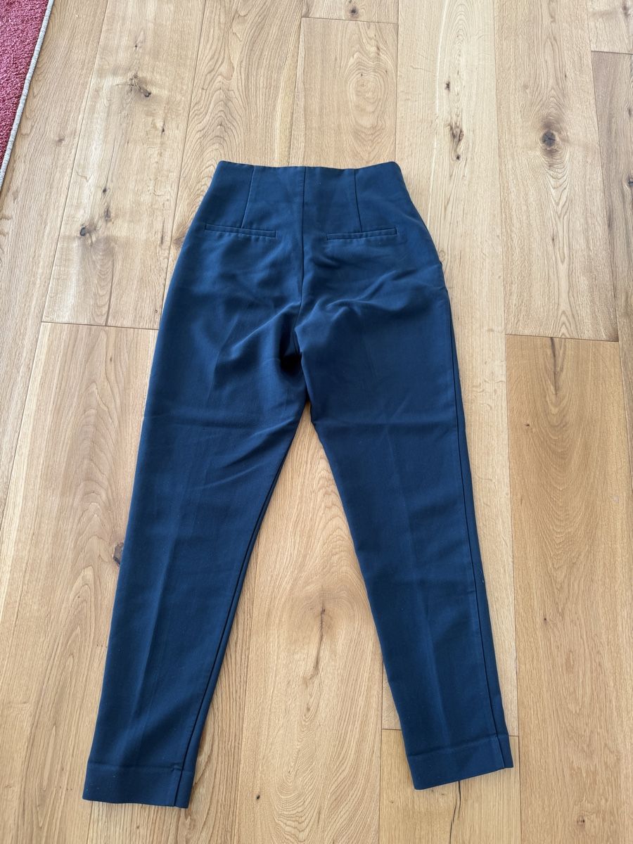 Pantaloni: High-Waist Hose Gr. XS – Usato da Zürich venduto da Eb_ 1
